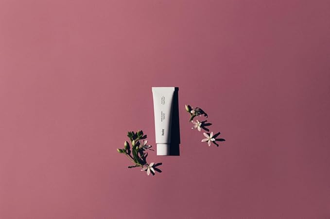 Huxley Secret of Sahara Hand Cream 30ml | Hydrates, Nourishes & Softens Skin | Non-Greasy Moisturizer that Soothes and Softens Hands | Hand Cream for Women & Men (1.01 Fl Oz, Sunset Fog)