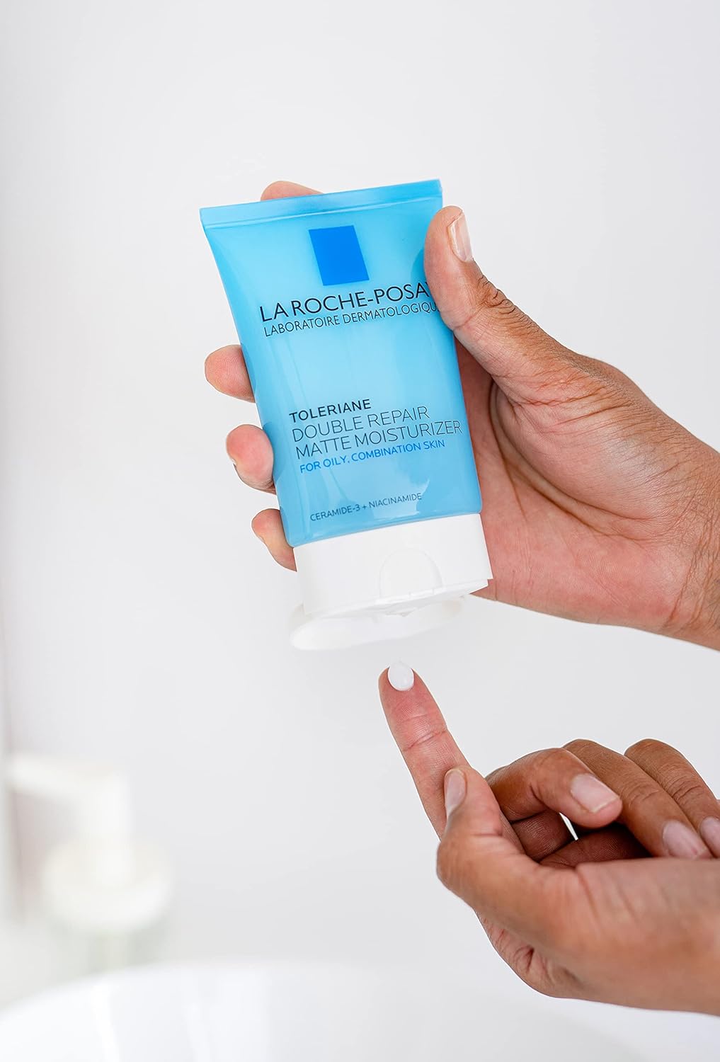 πΏ La Roche-Posay Toleriane Matte Moisturizer β Oil-Free (SPF 30)