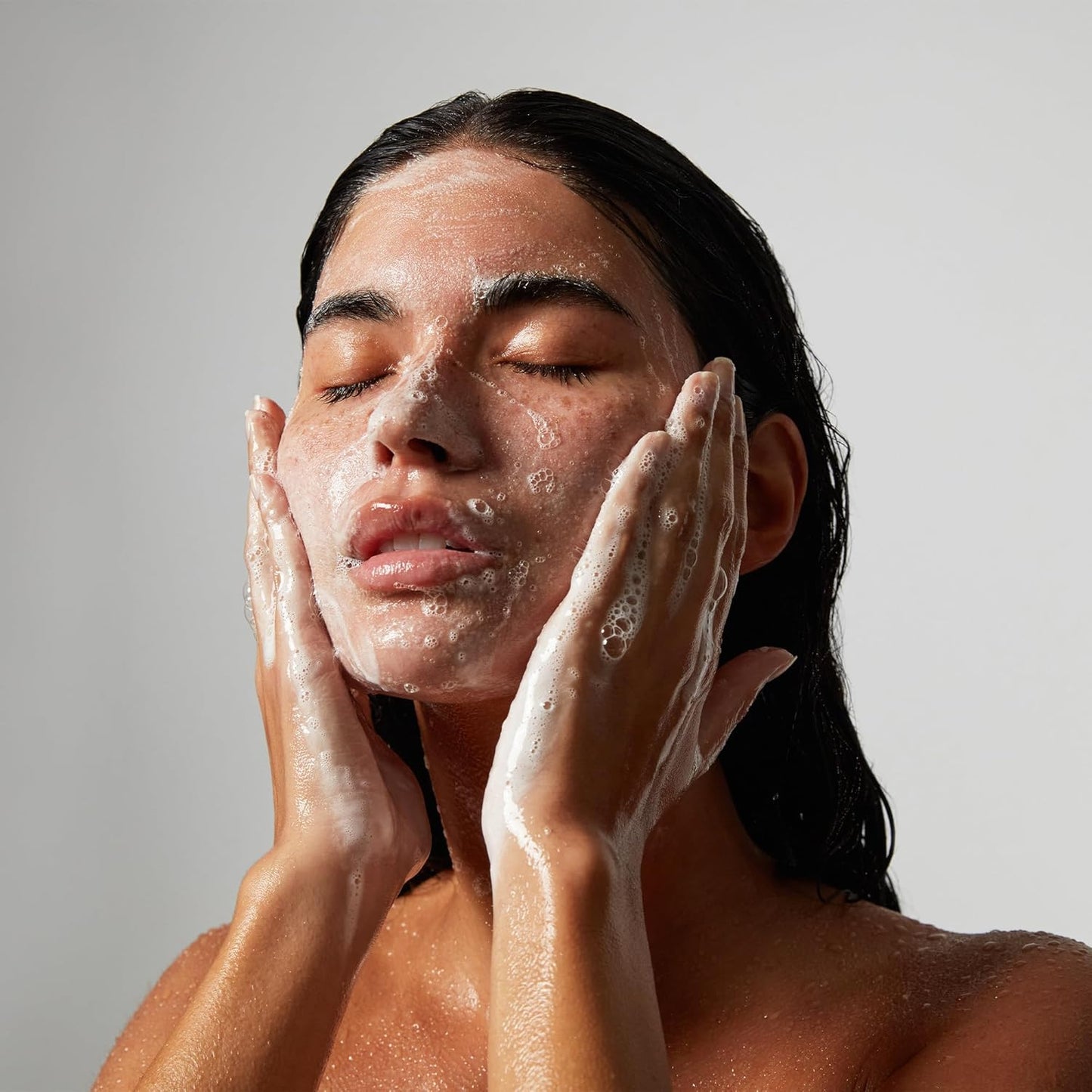 Detox Facial Cleanser with Glycolic Acid, Niacinamide & PHA β Deep Cleansing Face Wash for Sweat, Oil & Dirt β Gentle Exfoliating Cleanser for Post-Workout Skin β 7.8 fl oz