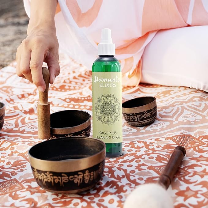 White Sage Smudge Spray for Spiritual Cleansing & Aura Protection, Sage Spray for Cleansing Negative Energy & Protection, Home & Meditation, Clear Quartz Reiki Energized Aromatherapy Room Spray - 8oz