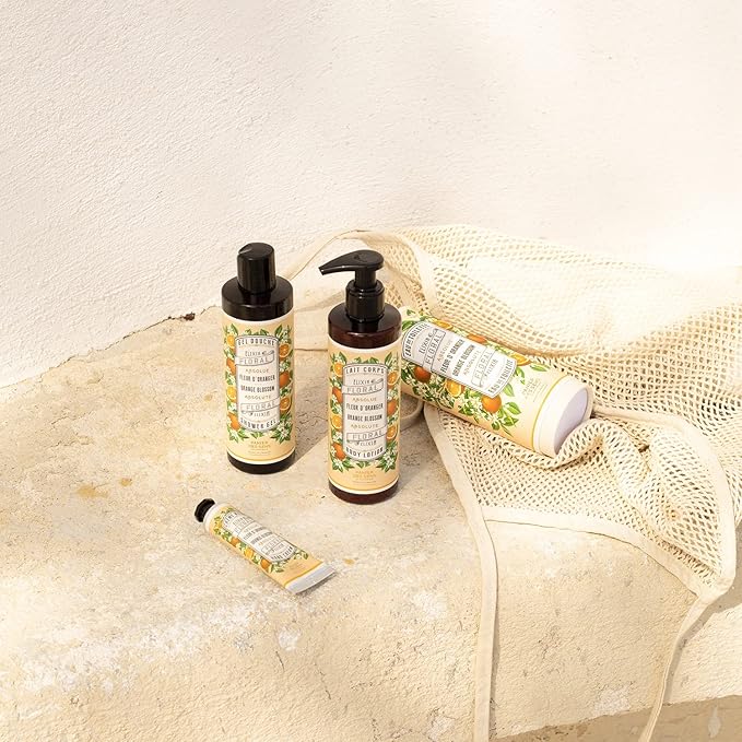 Panier des Sens - Small Hand Cream for Dry Cracked Hands โ Orange Blossom Mini Hand Lotion for Dry Skin - With Sweet Almond and Olive Oil - Hand Care 96% Natural Ingredients - Travel Size 1 floz