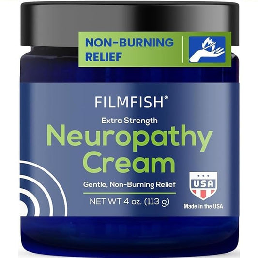 Natural hand and foot cream is used to repair dry and cracked feet. Ointment containing tea tree oil and peppermint essential oil for hand, foot and heel care (M standard soothing cream, 113g)