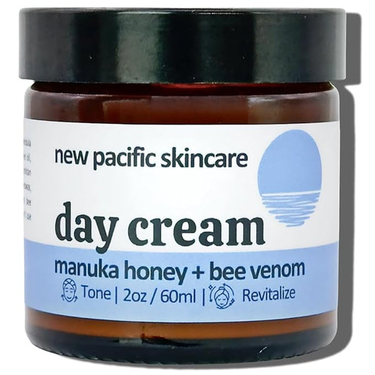 Bee Venom & Manuka Honey Anti-Aging Face Moisturizer | Hydrating, Firming & Collagen Boosting Daily Cream for Men & Women | Natural Manuka Skin Care 2oz