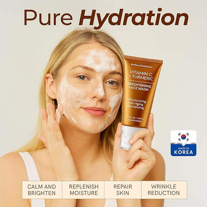 Vitamin C & Turmeric Face Wash – Dermatologist Tested, Anti-Aging, Korean Skin Care – Evens Skin Tone, Reduces Dark Spots, Boosts Radiance – Clean Vegan Beauty – 200 ML